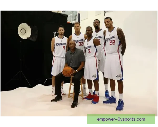 NBA季后赛格局生变巨星交易传闻升温球队冲冠路线全面重塑走向