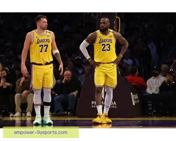 湖人队与詹姆斯达成新合同续约协议 未来三年薪资创纪录